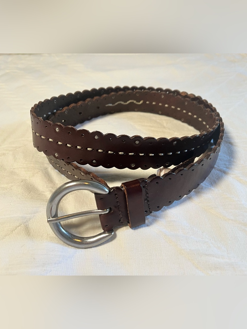 Eddie Bauer Vintage Scalloped Leather Belt - Size Large
